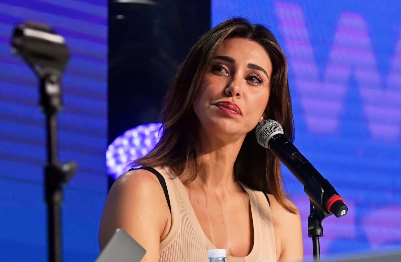 Teresa Colaiacovo - Il “profilo psicologico” di Belen Rodriguez ci somiglia un po? 